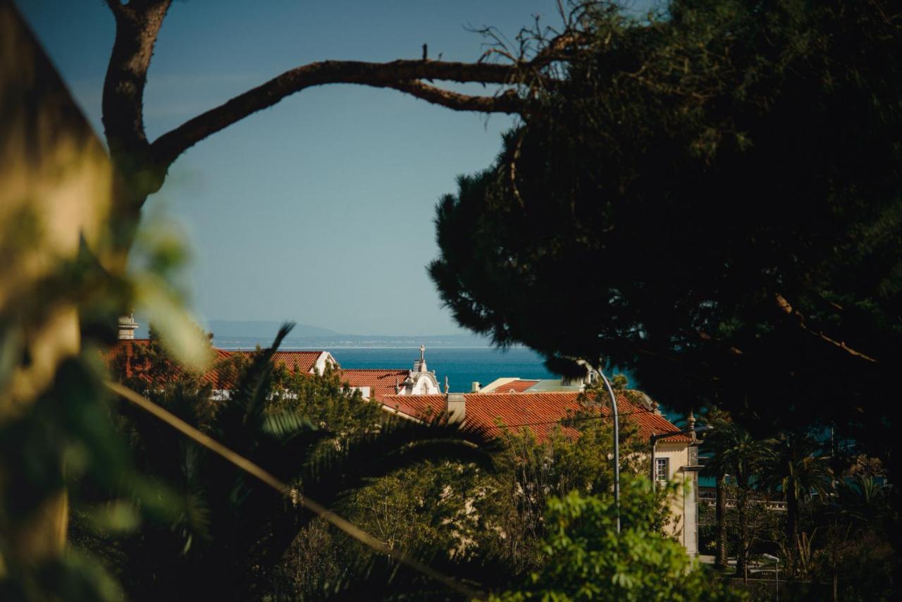 A House In Estoril - Adults Only Hotel Luaran gambar View of the town