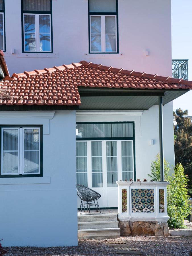 A House In Estoril - Adults Only Hotel Luaran gambar A typical example of a Portuguese house